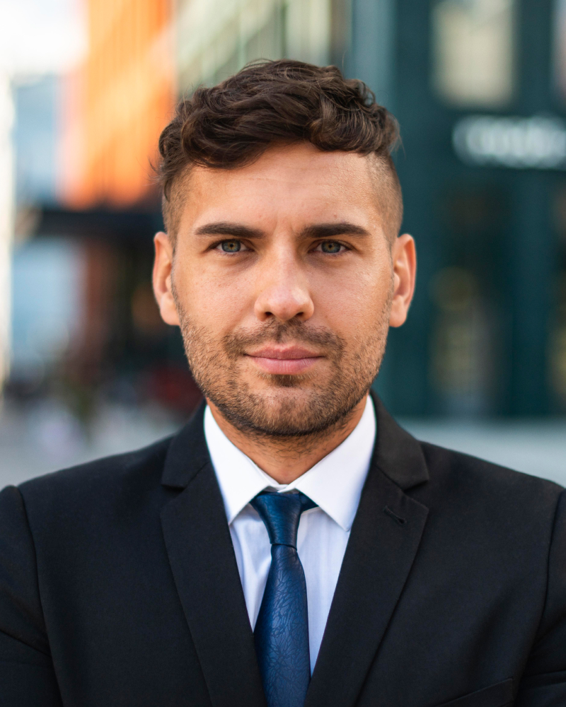 Andrei Popescu — Manager General